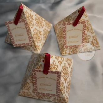 Triangle Box With Tag