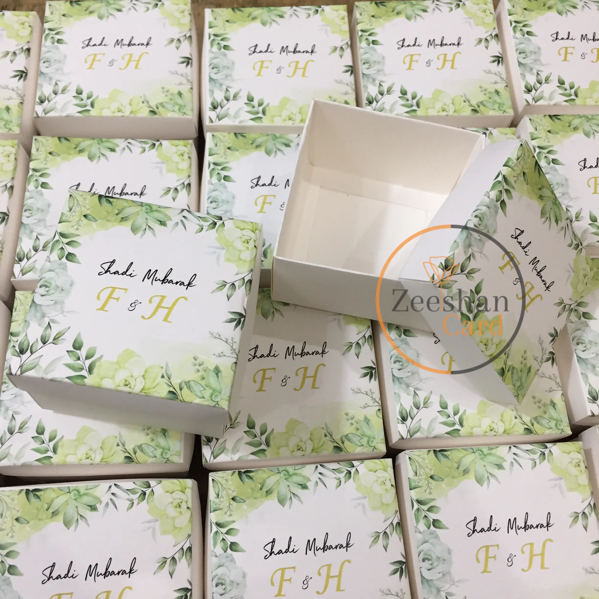 Stylish Green Flower Design Box Stylish Green Flower Design Box