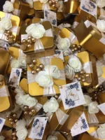 New Flower And Stamen Tin Box With Tag