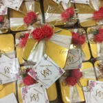 Red Flower And Ribbon Tag Tin Box