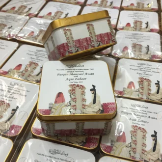 New Couple Design Tin Box